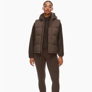 Aritzia super puff vest- regular length